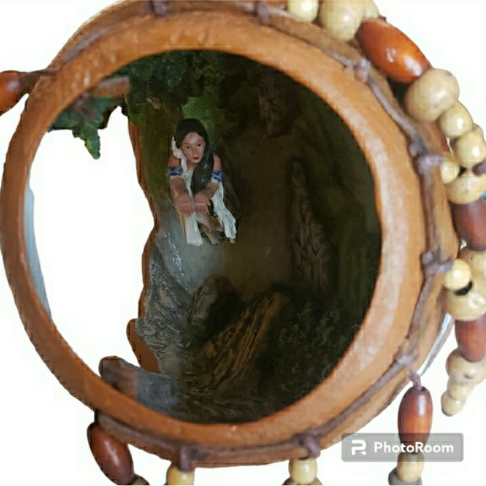 Eagle Spirit Native Indian Maiden Ashton Drake Decor VINTAGE π¦
Mint Condition - Picture 12 of 16
